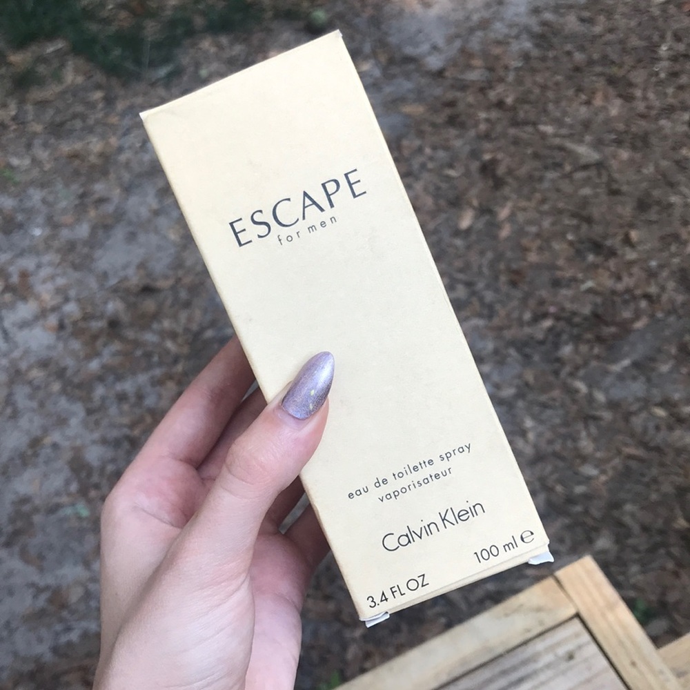 Calvin Klein ESCAPE for men fragrance